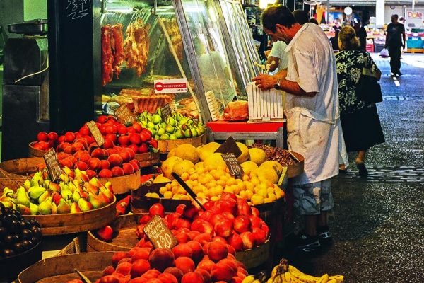 8044494601_0852278959_o (HolidayTours)