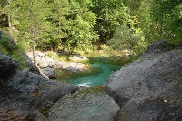 enipeas canyon (HolidayTours)